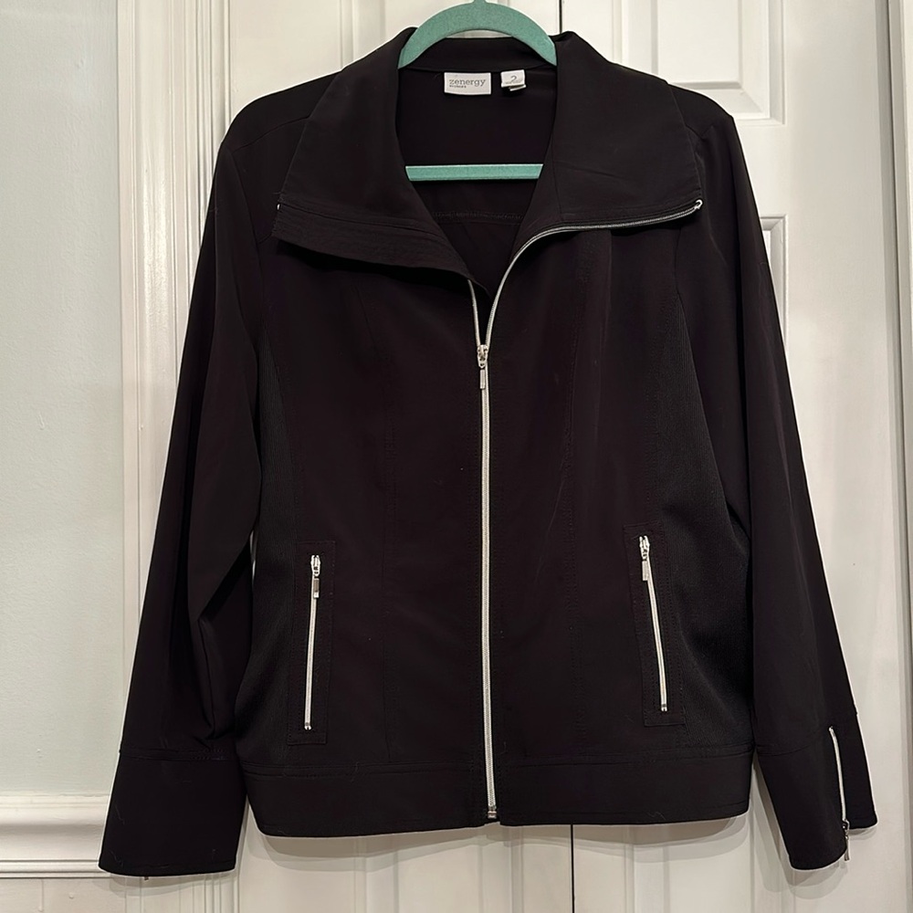 Zenergy by Chico’s Black Zip Jacket